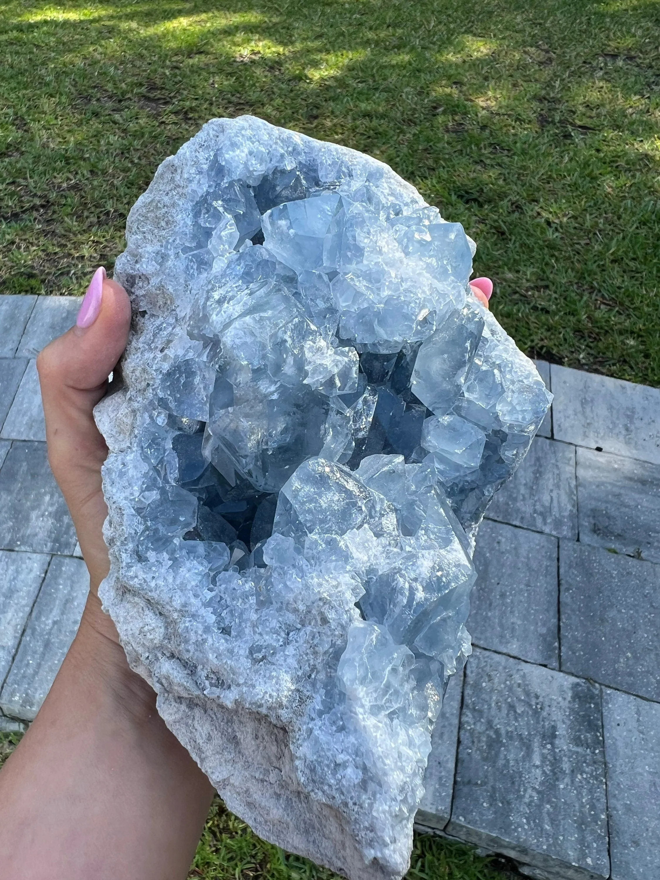 Celestite 5 pounds 14oz