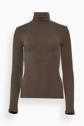 Fine Wool Turtleneck in Brown Melange