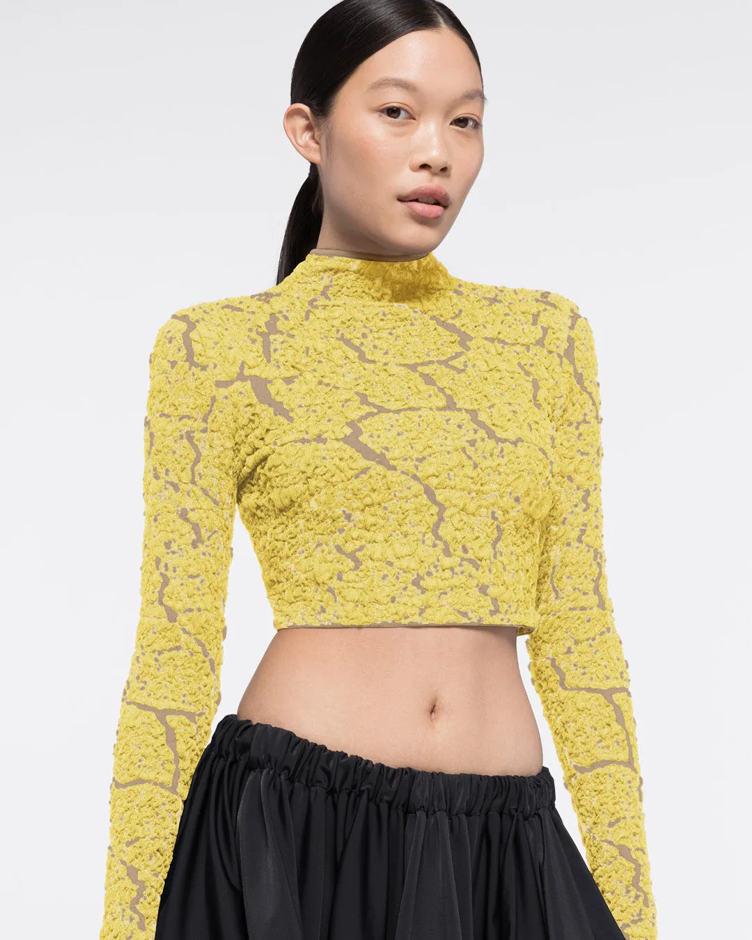 JACQUARD TURTLENECK CROP TOP - YELLOW/SAND