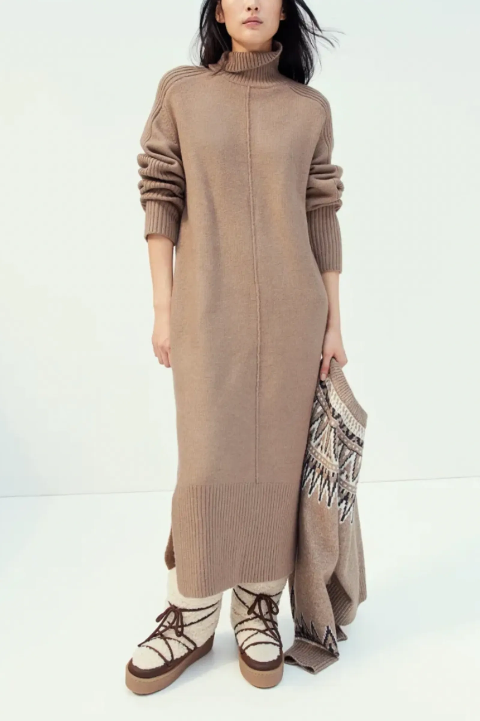 Knitted Brown Turtleneck Dress