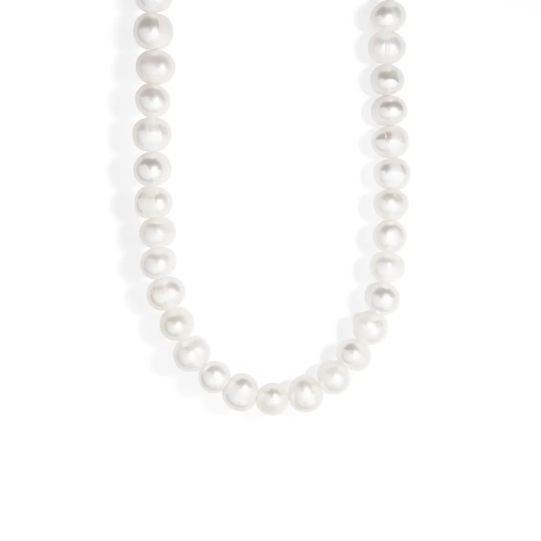 LONG PEARL STRAND NECKLACE