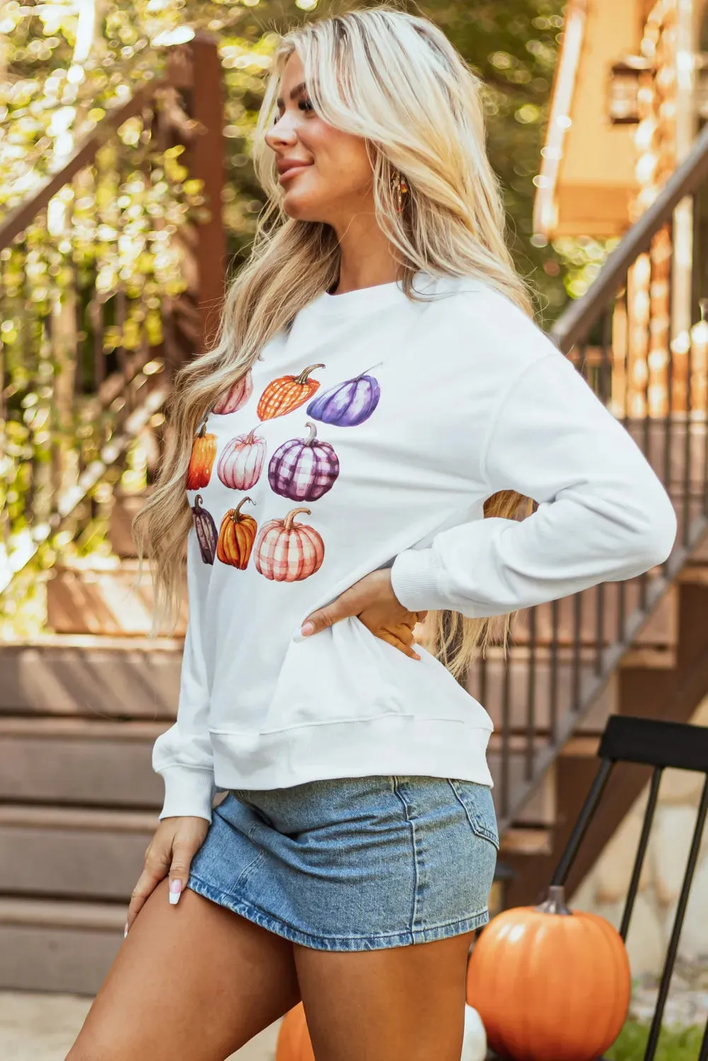 Pumpkin Graphic Long Sleeve Sweatshirt