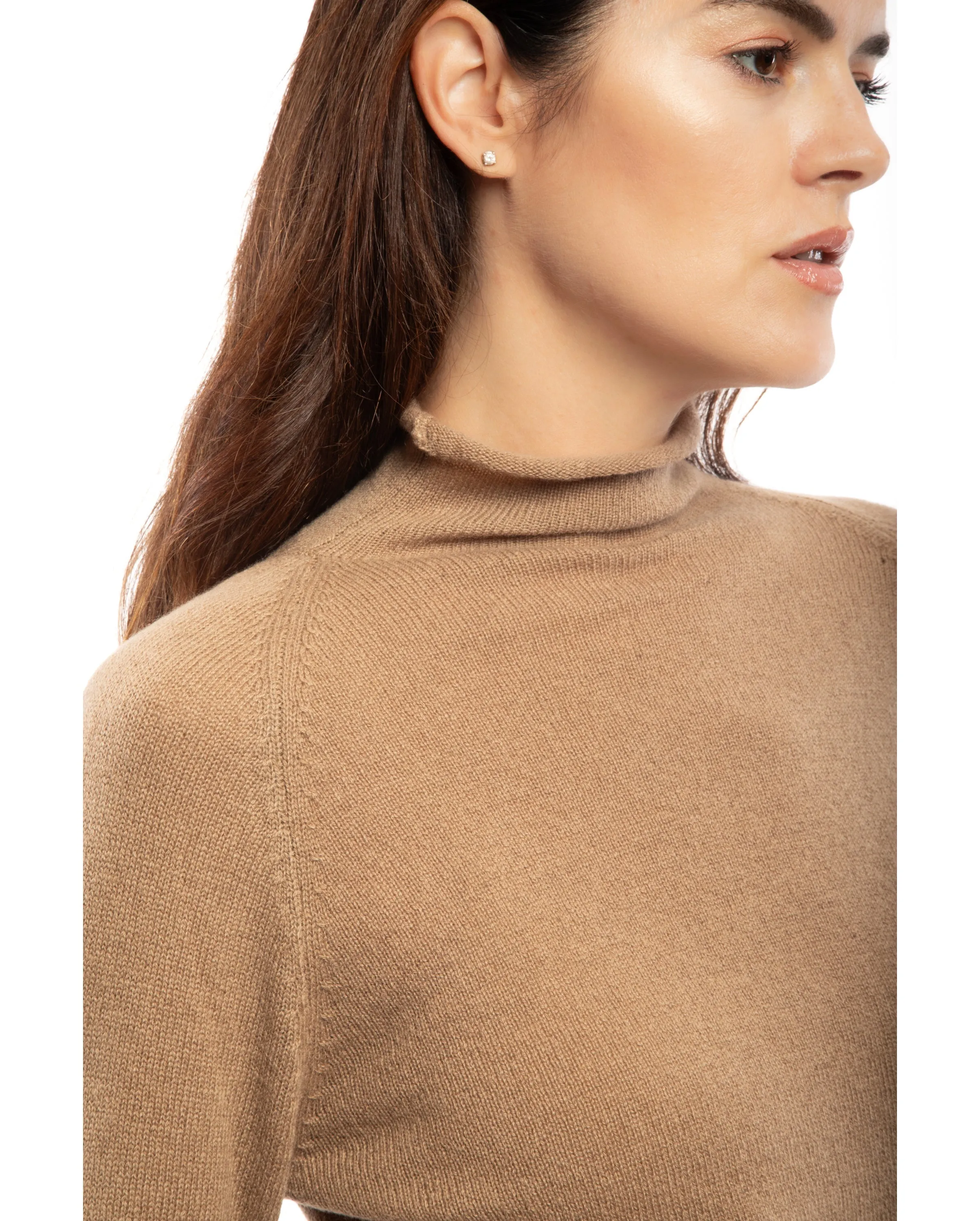 Women's Ultralight Cashmere Raglan Turtleneck Off-White